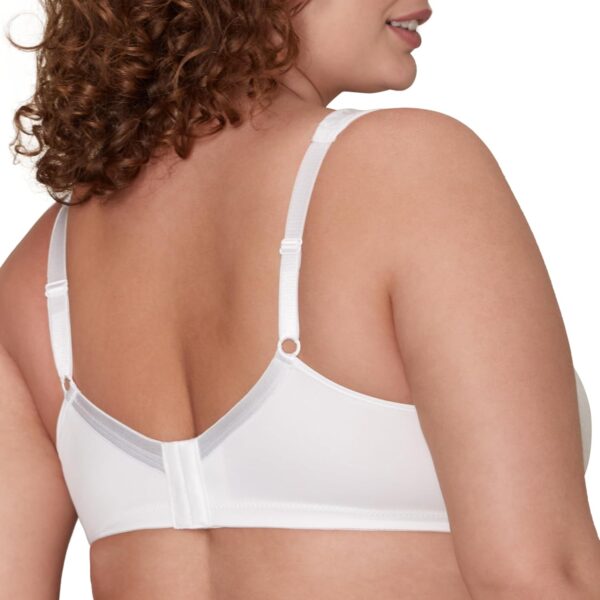 Playtex Women's Wireless Bra, 18-Hour Ultimate Lift Wireless... - Image 3