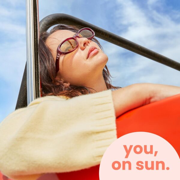 Hawaiian Tropic Sheer Touch Ultra Radiance Lotion Sunscreen ... - Image 9